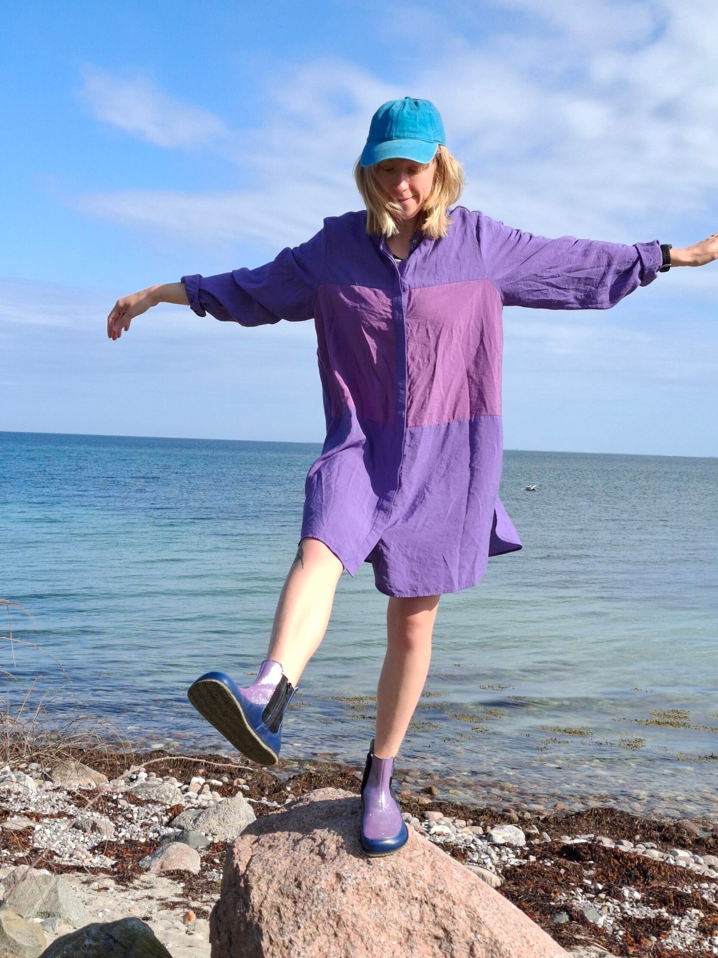 PALUSTRIA Purple Barefoot Chelsea Boots