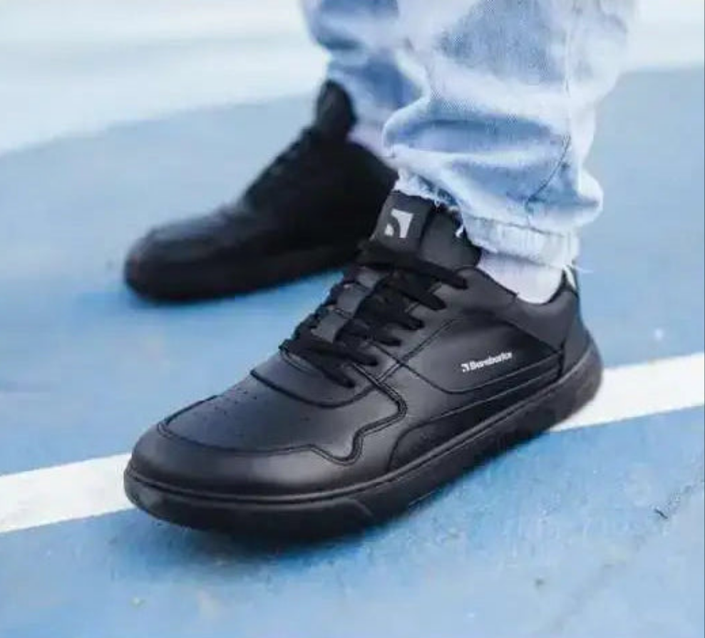ZING All Black Barefoot Sneakers