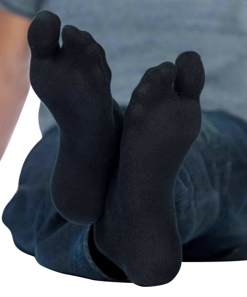TABI MID-CALF Black split big toe socks
