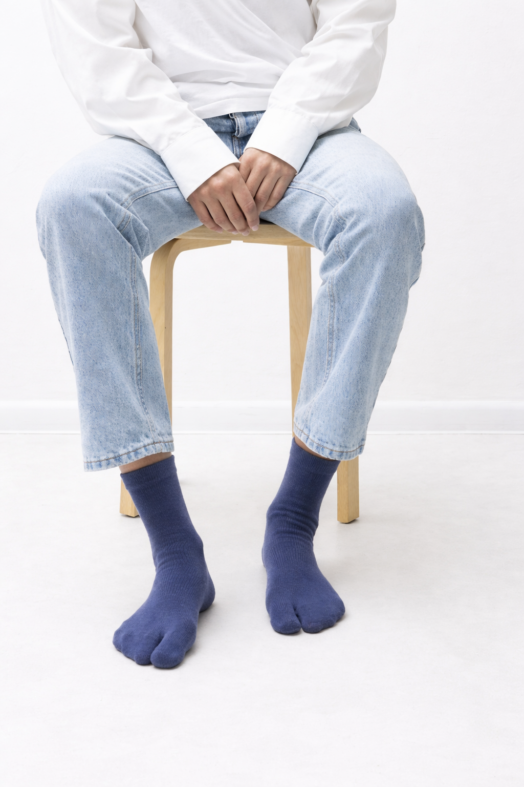 WARM TABI ANKLE Blue split big toe socks