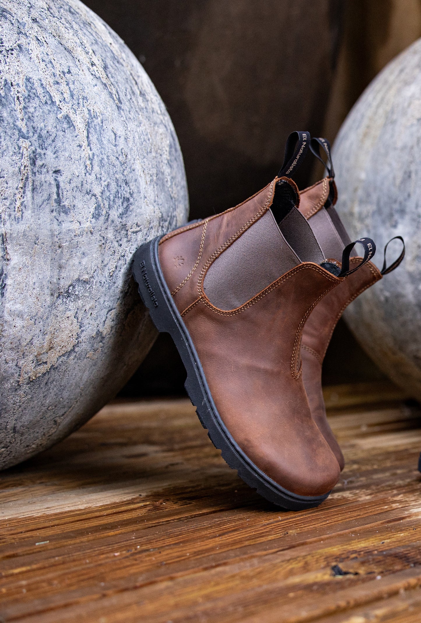 NOMADA N5262 Terra Barefoot Chelsea Boots