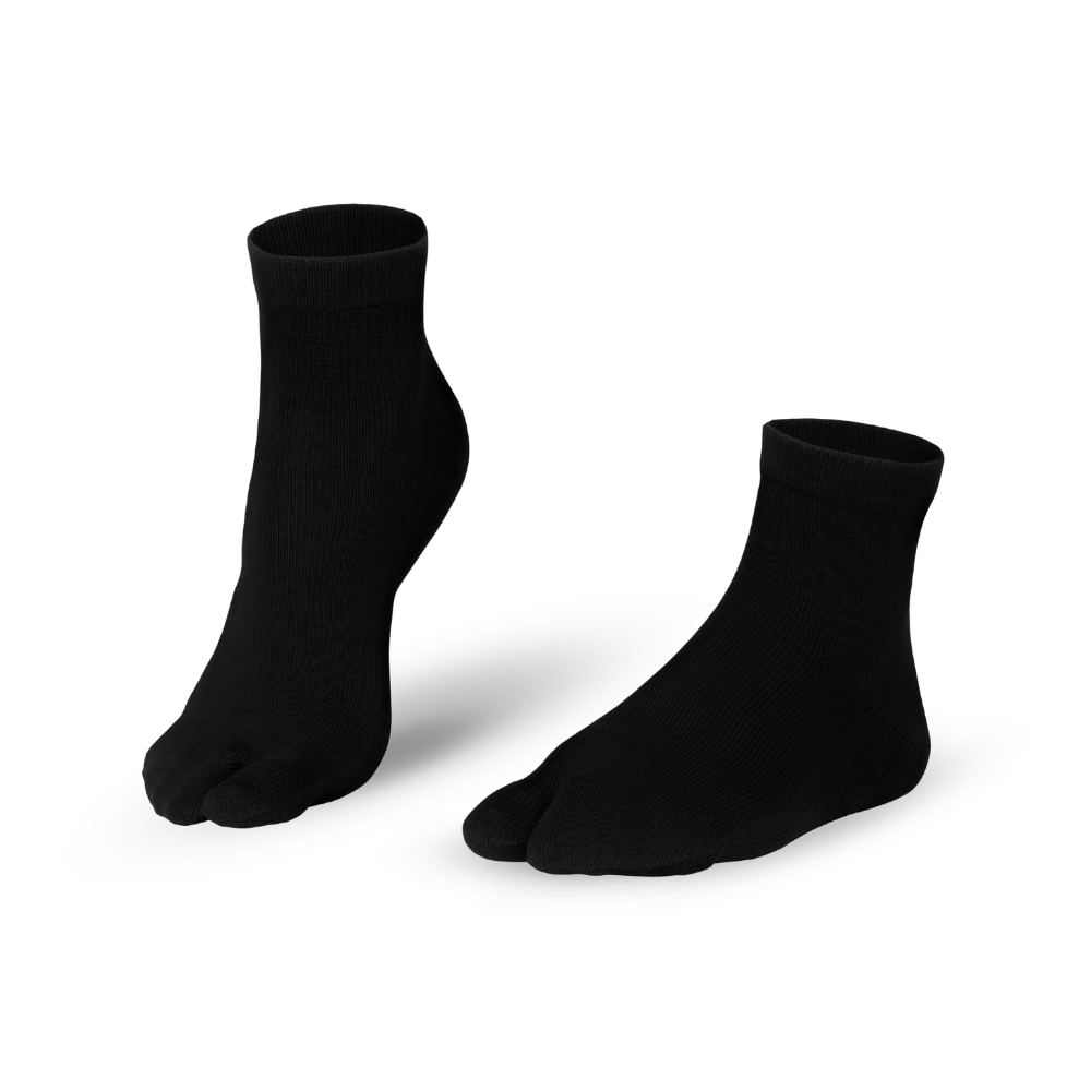 TABI ANKLE Black two-toe socks