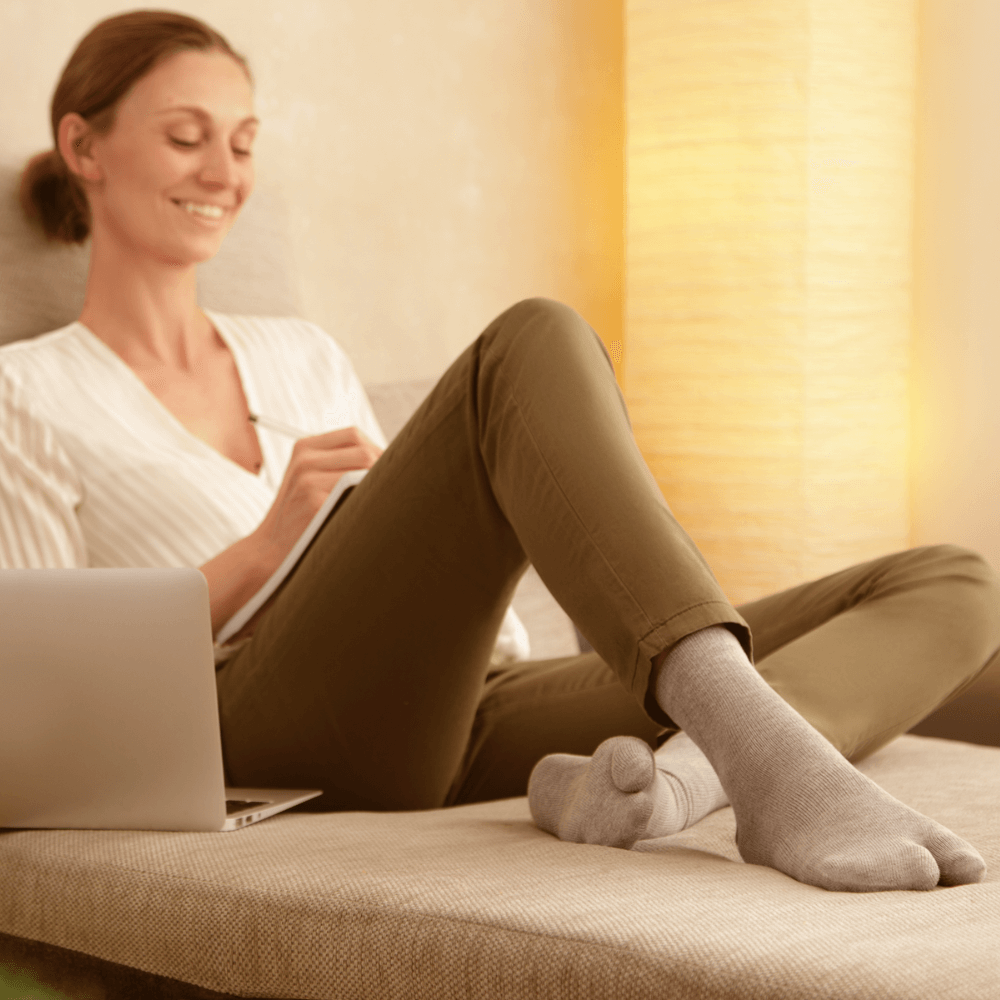 KURZSOCKEN Grey Tabi Socks