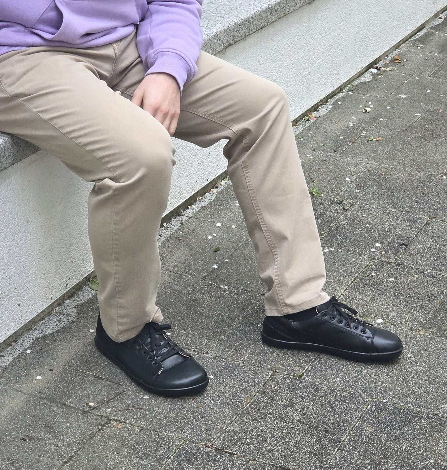 MAGNIFIQUE All Black barefoot trainers