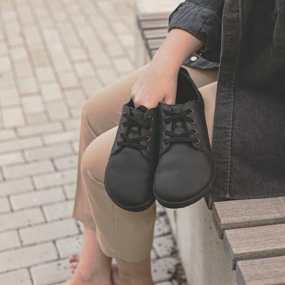 CITY JUNGLE Black Barefoot Trainers