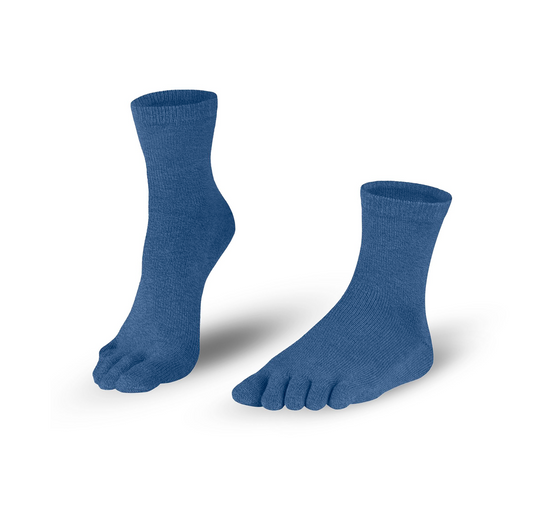 ESSENTIALS QUARTER Blue split toe socks