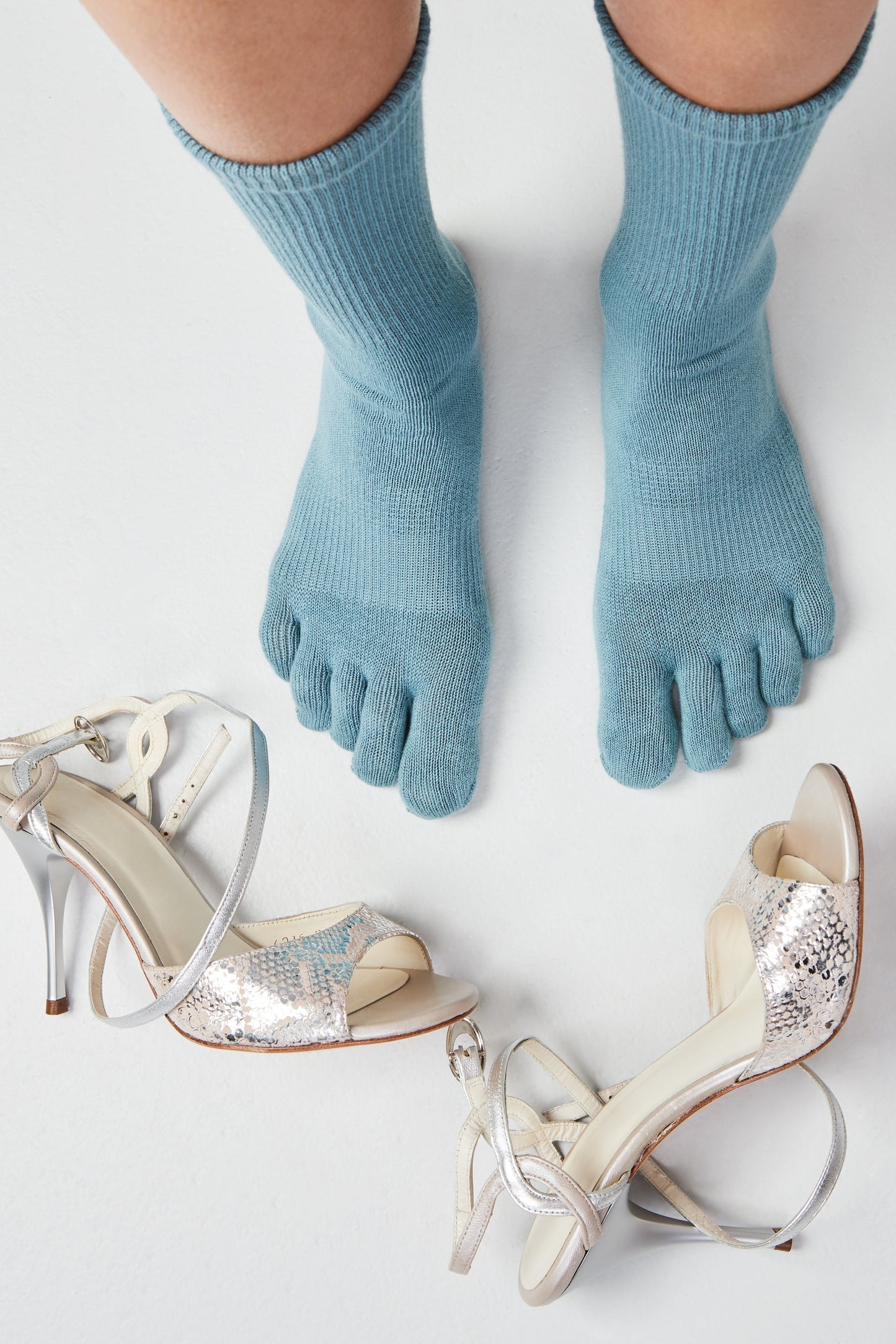 DR. FOOT MID-CALF Gray-Blue bunion five-toe socks
