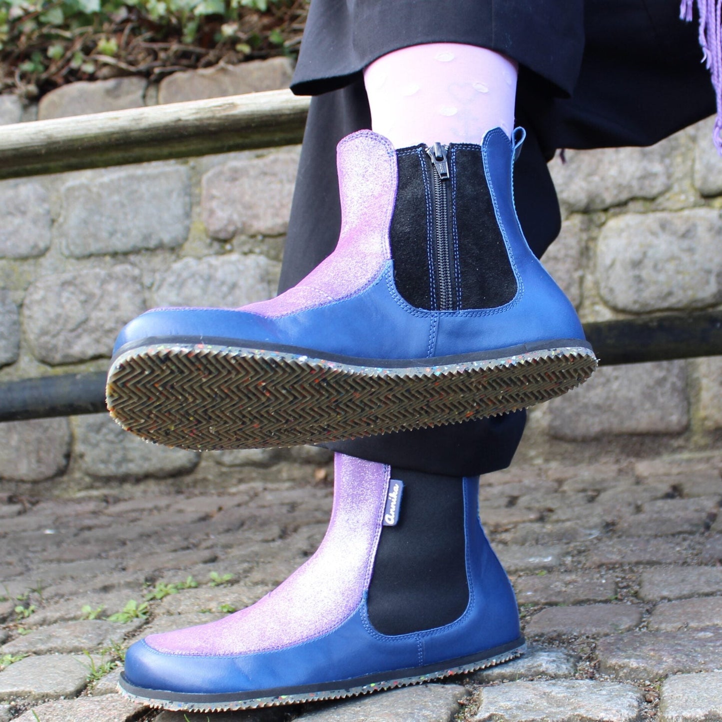 PALUSTRIA Purple Barefoot Chelsea Boots