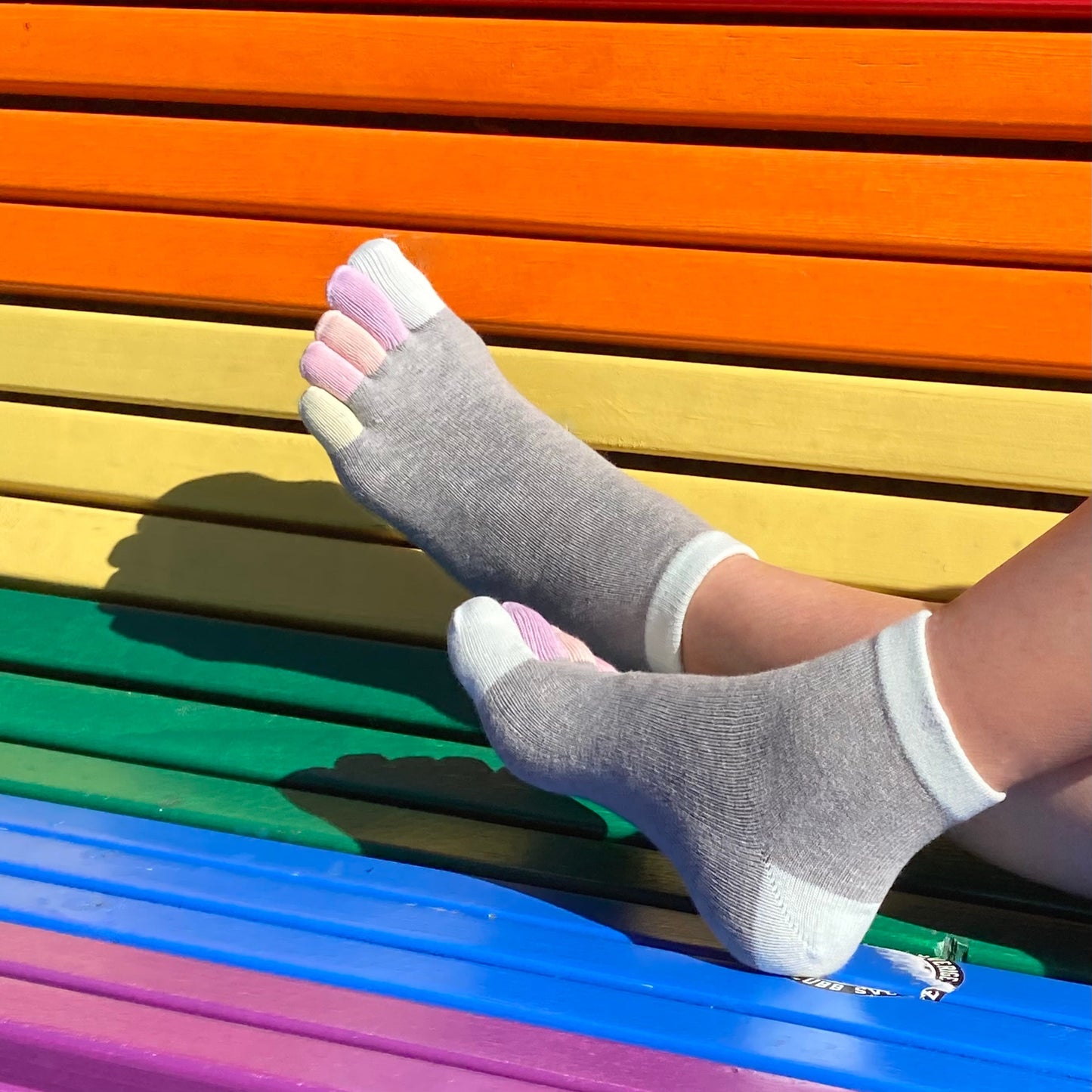 RAINBOWS QUARTER Colourful five-toe socks
