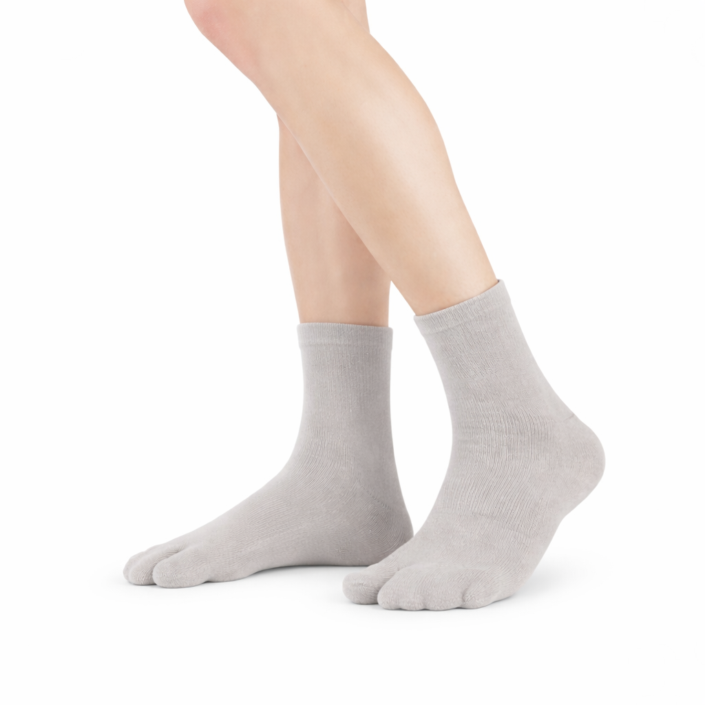 TABI ANKLE Grey split big toe socks