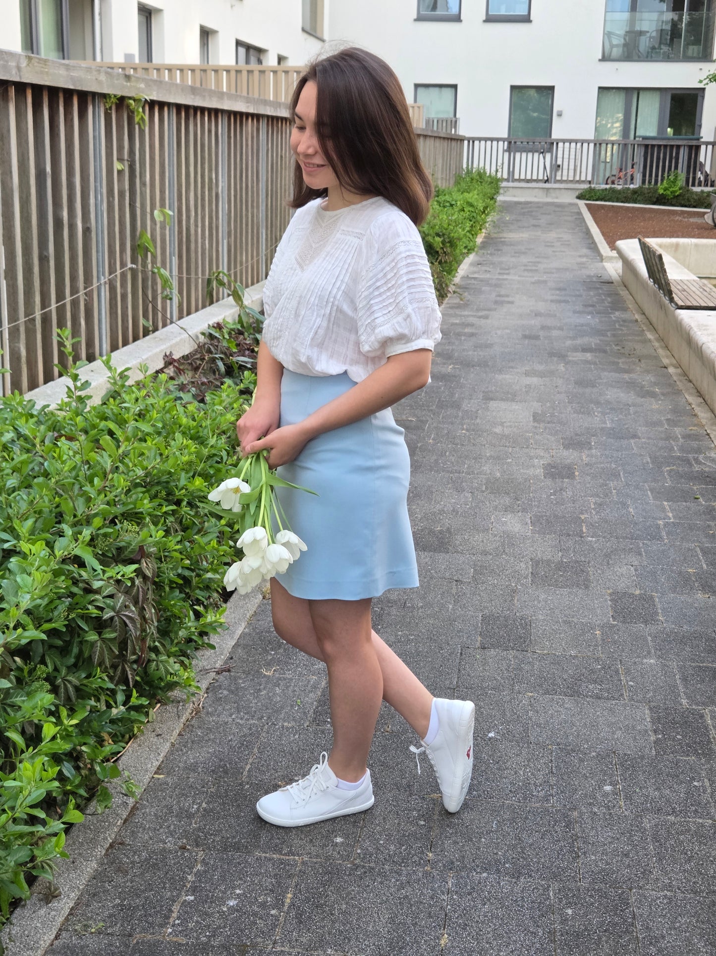 MAGNIFIQUE All White barefoot trainers