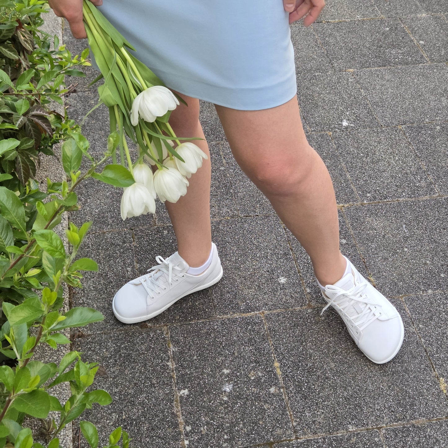 MAGNIFIQUE All White barefoot trainers