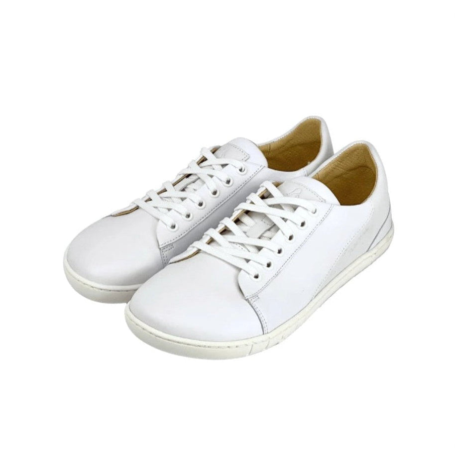 MAGNIFIQUE All White barefoot trainers